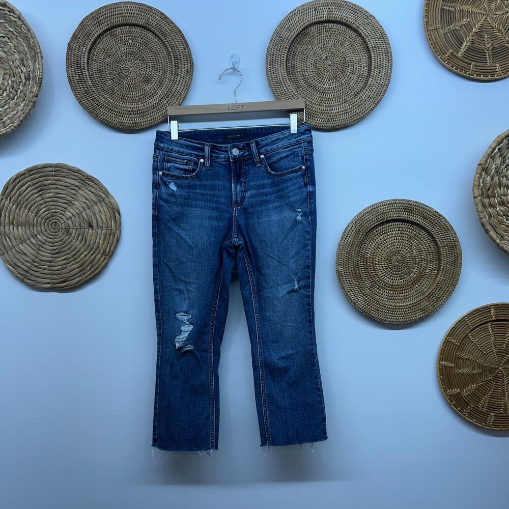 Silver Jeans Co Suki Capri 30 x 23.5 Cropped Crop Denim Distressed Raw Edge